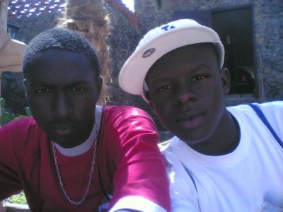 b!g bn & i @t d@ hood of off oc@n